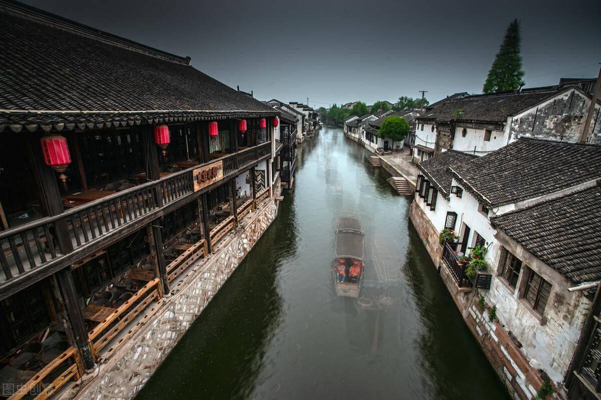 无人的神秘村